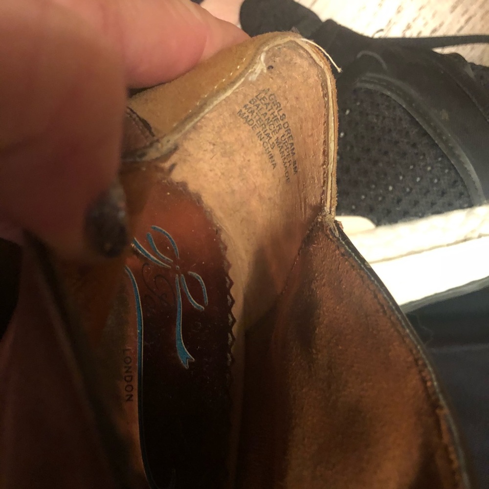 Anthropologie Poetic License Red Alert heels - Picture 5 of 7